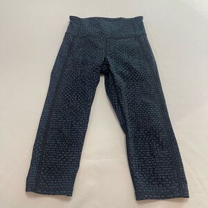 Lululemon Blue Crop Vent It Out Patterned Blue Crop Leggings Size 4